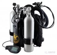 �Ӷ�Ѩ����������CCR���ϣ� �� Bill Stone����������ʵ